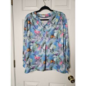 Shaker Spa Shirt Size XL *HAS DAMAGE*